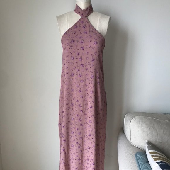Flynn Skye Dresses & Skirts - Flynn Skye Neck Tie Floral Lavender Maxi Dress